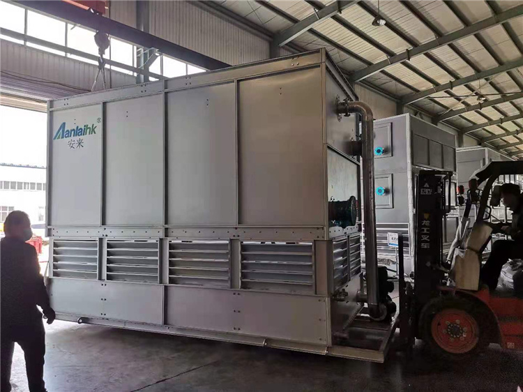 �M���]ʽ��s���đ�(y��ng)�����c